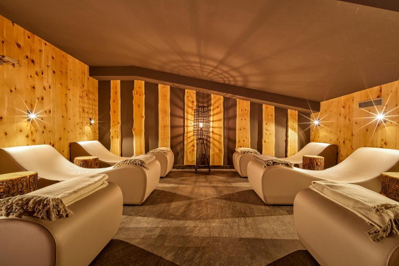 Mountain Design Eden Hotel 4*