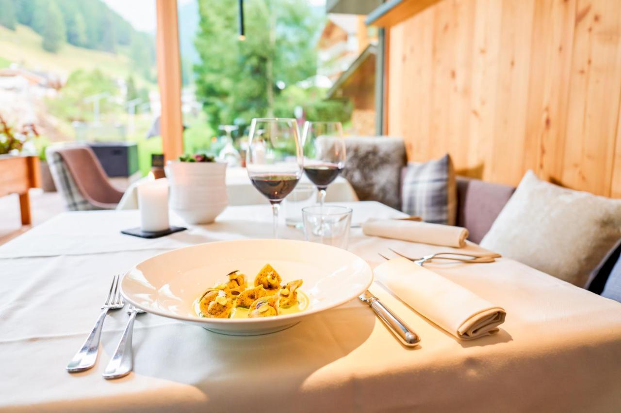 Mountain Design Eden Hotel 4*